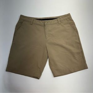 Under Armour Performance Khaki Chino Shorts Womens Size 14